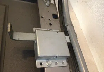 Kearns UT Locksmith Store Kearns, UT 801-418-9435 - 9-Garage-Door-Locks